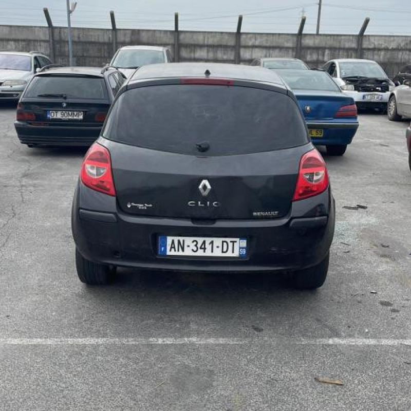 Boitier UCH RENAULT CLIO 3 Photo n°6