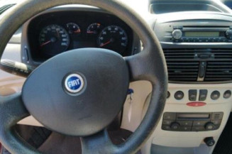 Boite a gants FIAT PUNTO 2