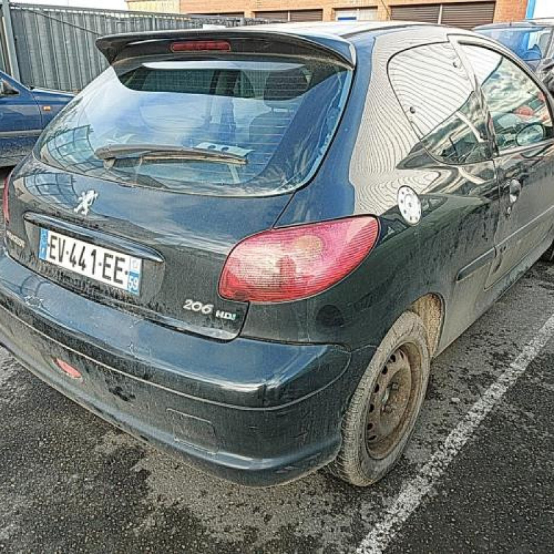 Anti brouillard arriere PEUGEOT 206 Photo n°8