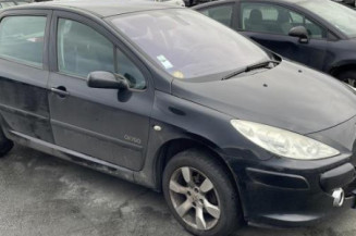 Pare boue arriere gauche PEUGEOT 307