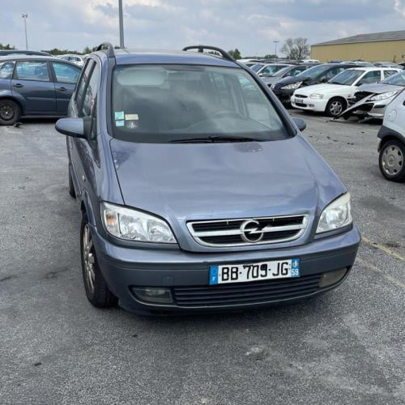 Pare choc arriere OPEL ZAFIRA A Photo n°9