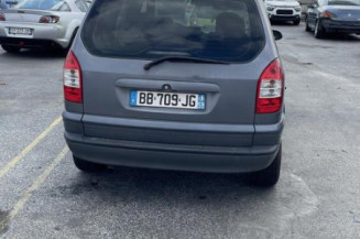 Pare choc arriere OPEL ZAFIRA A