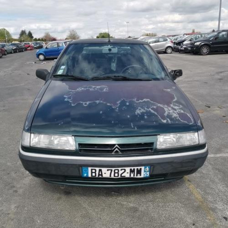 Feu arriere secondaire droit (feux) CITROEN XANTIA Photo n°3