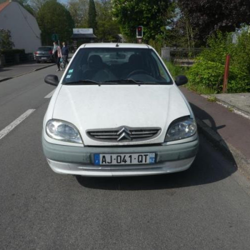 Calandre CITROEN SAXO Photo n°2