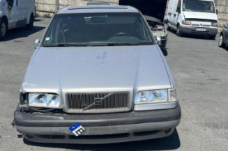 Pivot de moyeu avant gauche VOLVO 850