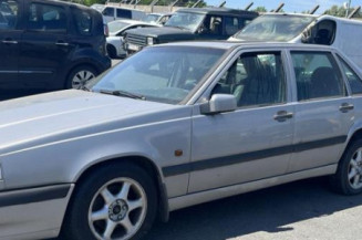 Calandre VOLVO 850