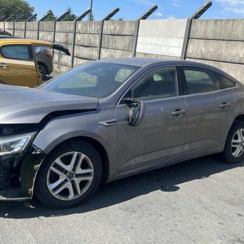 Feu arriere stop central RENAULT TALISMAN Photo n°5