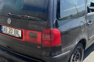 Pompe de direction VOLKSWAGEN SHARAN 1