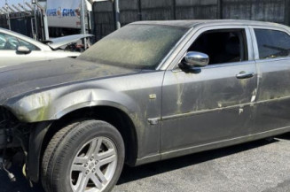 Pare boue arriere gauche CHRYSLER 300C