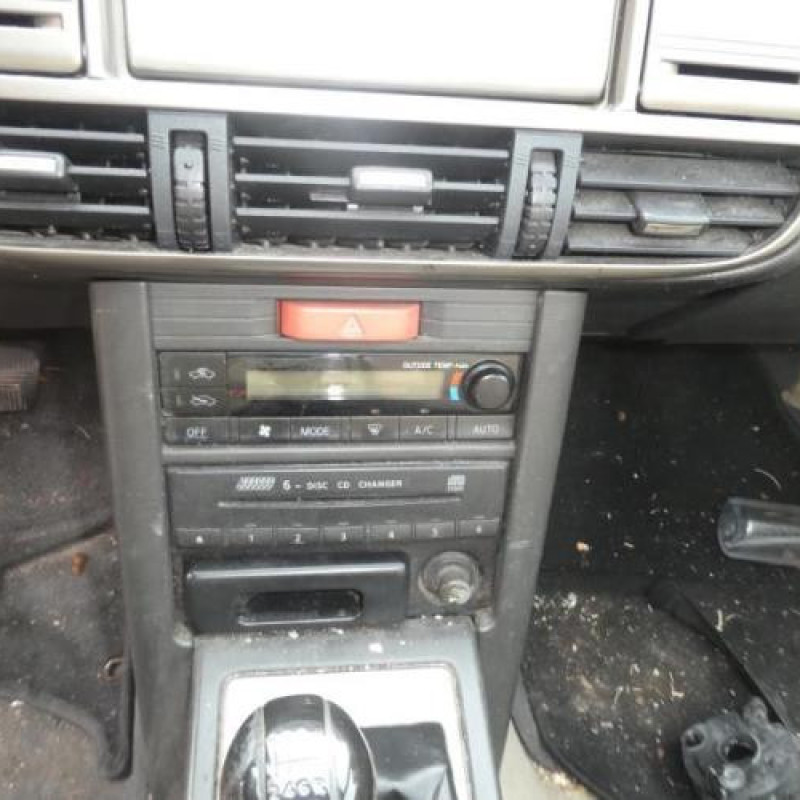 Autoradio d'origine NISSAN X-TRAIL 1 Photo n°10