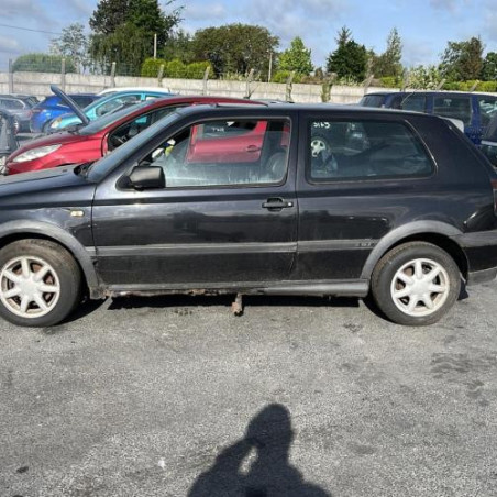 Pare boue avant gauche VOLKSWAGEN GOLF 3