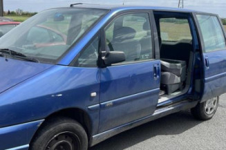 Poignee porte avant droit PEUGEOT 806