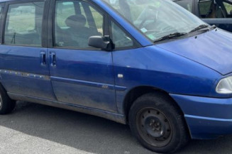 Poignee porte avant droit PEUGEOT 806