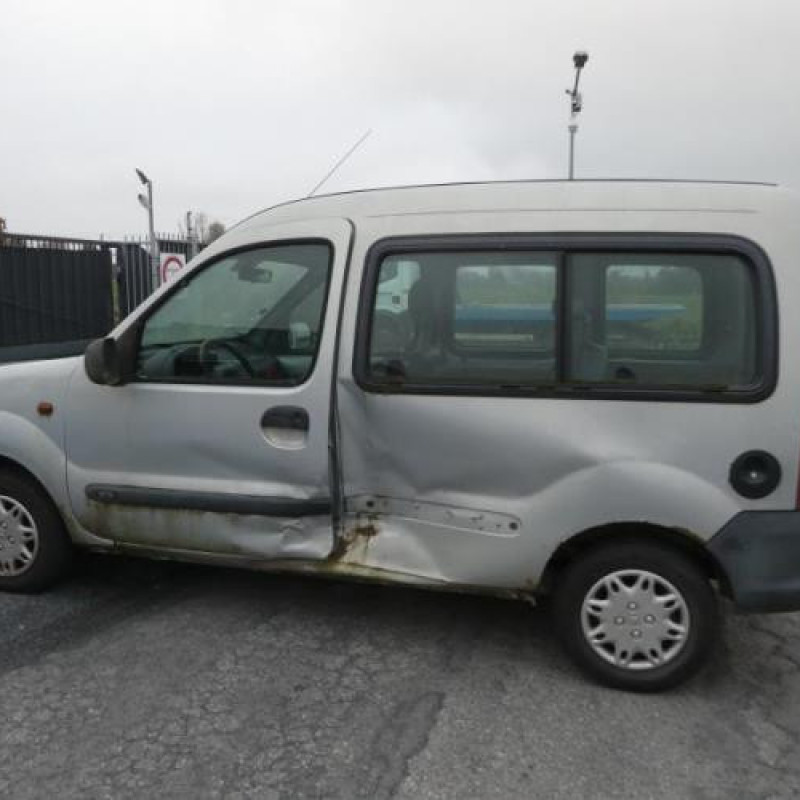 Pare choc arriere RENAULT KANGOO 1 Photo n°12