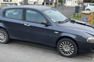 Feu arriere secondaire droit (feux) ALFA ROMEO 147