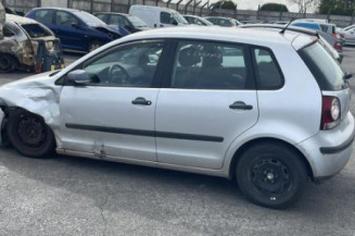 Pare boue arriere droit VOLKSWAGEN POLO 4