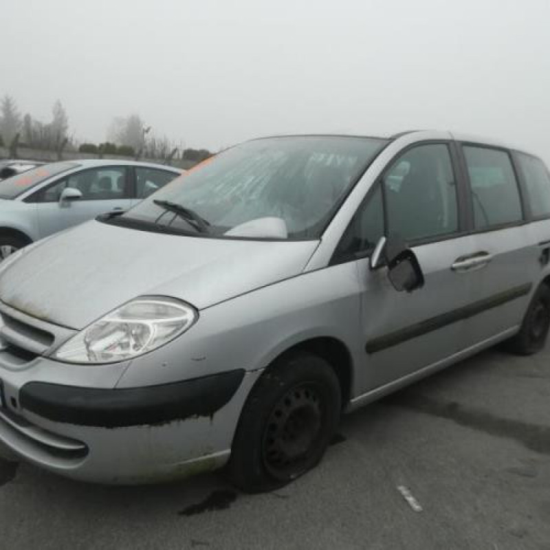 Pare choc arriere CITROEN C8 Photo n°10