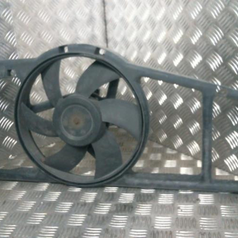 Moto ventilateur radiateur RENAULT SAFRANE Photo n°1