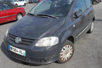 Renfort pare choc avant (traverse) VOLKSWAGEN FOX