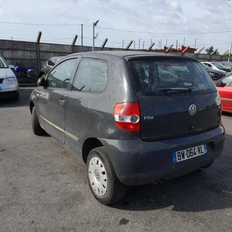 Renfort pare choc avant (traverse) VOLKSWAGEN FOX Photo n°6