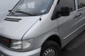 Pompe de direction MERCEDES VITO 638