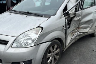 Porte arriere droit TOYOTA COROLLA VERSO 2