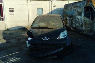 Serrure arriere droit PEUGEOT 107