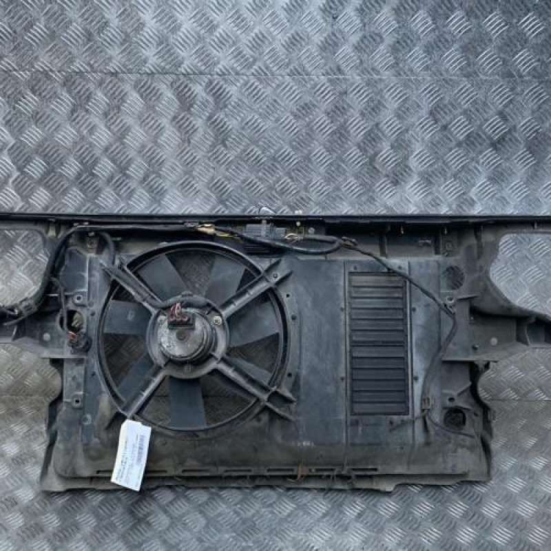 Moto ventilateur radiateur VOLKSWAGEN GOLF 3 Photo n°2