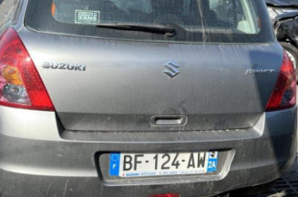 Vitre arriere gauche SUZUKI SWIFT 3