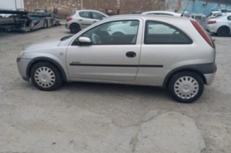 Pare choc arriere OPEL CORSA C