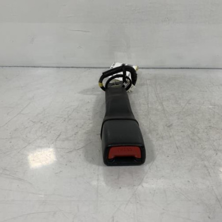 Attache ceinture avant gauche TOYOTA AYGO 1