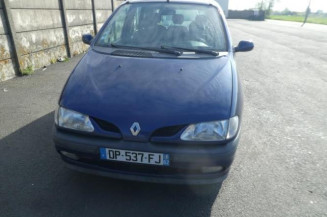 Pare choc avant RENAULT SCENIC 1