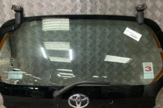 Lunette arriere TOYOTA AYGO 1