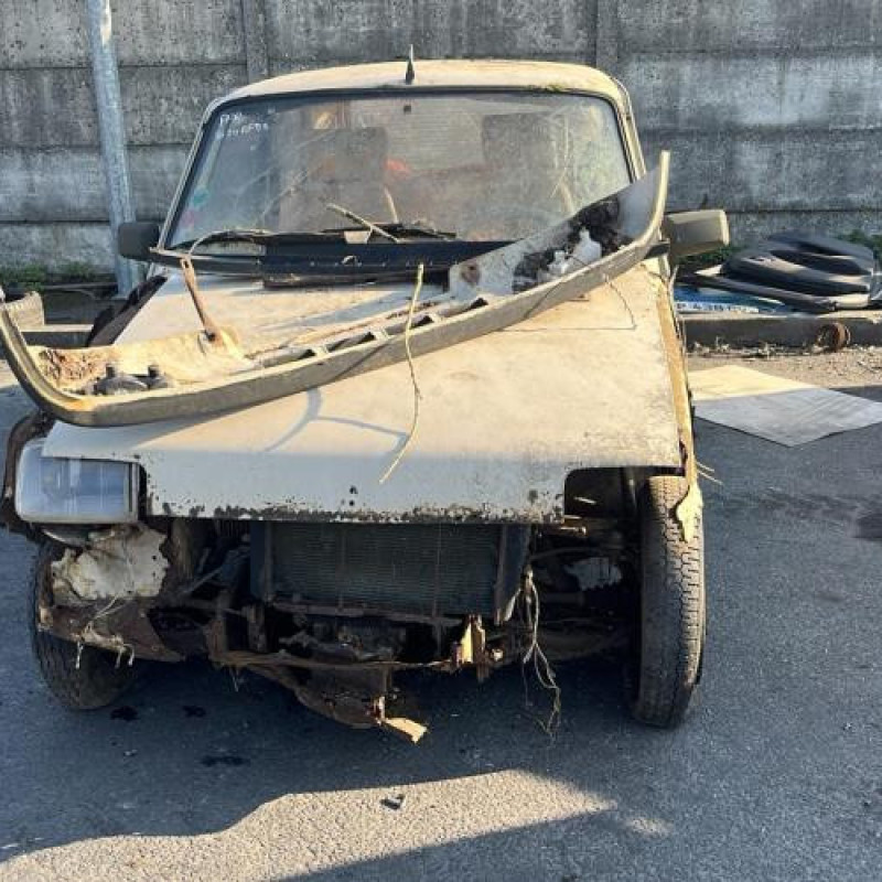 Custode arriere droit RENAULT R5 Photo n°6