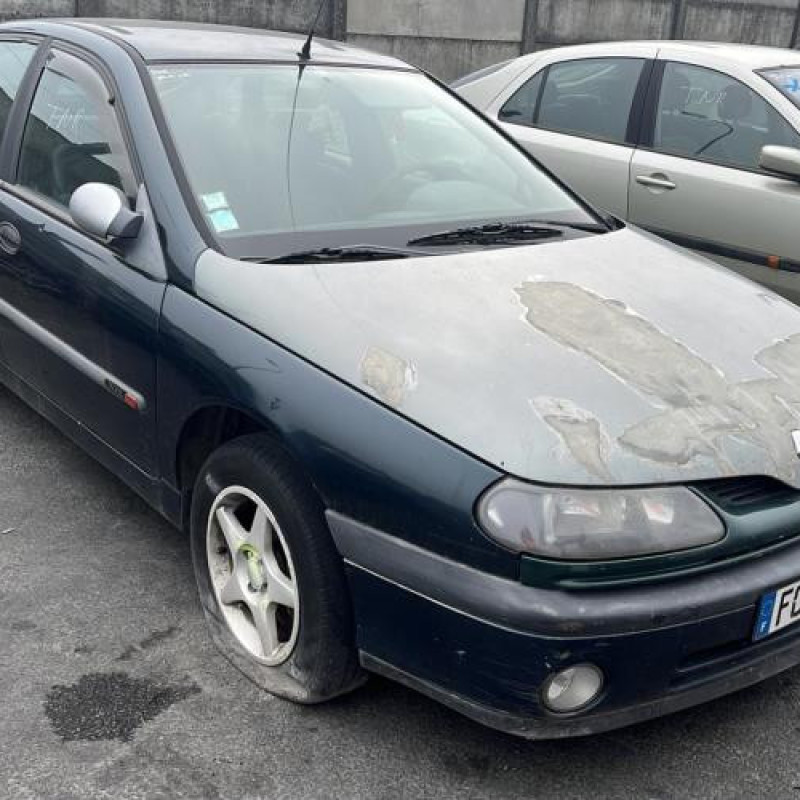 Aile avant droit RENAULT LAGUNA 1 Photo n°6