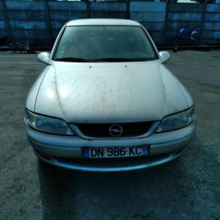 Vitre arriere droit OPEL VECTRA B