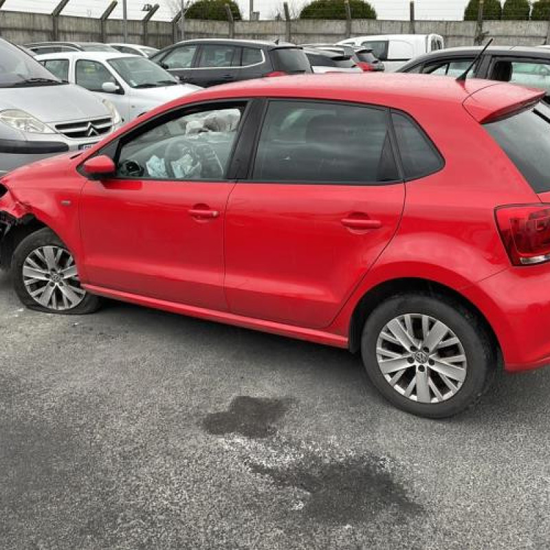 Renfort pare choc arriere (traverse) VOLKSWAGEN POLO 5 Photo n°5