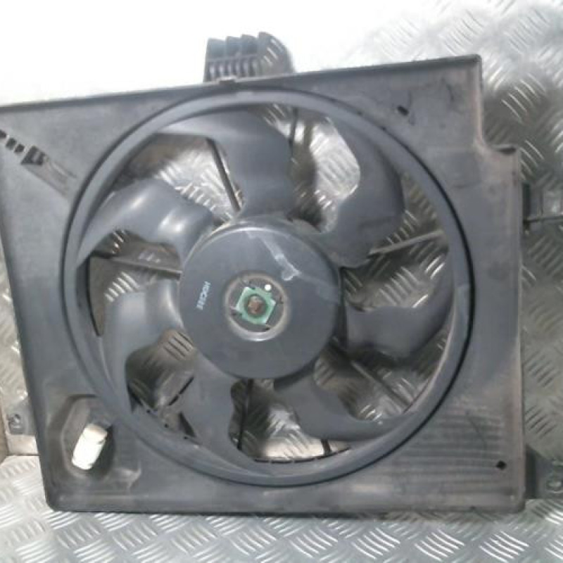 Moto ventilateur radiateur HYUNDAI I 30 2 Photo n°2