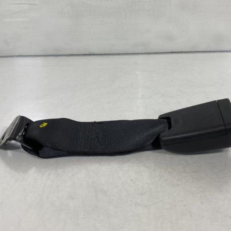 Attache ceinture arriere centrale OPEL AGILA B Photo n°3