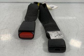 Attache ceinture arriere droit OPEL AGILA B