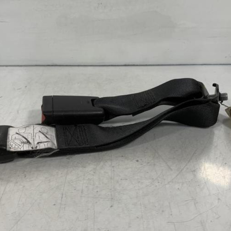 Attache ceinture arriere droit OPEL AGILA B Photo n°3