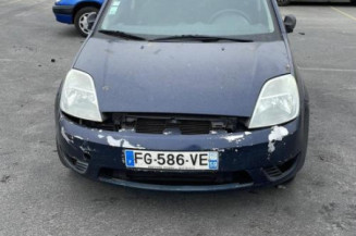 Vitre avant gauche FORD FIESTA 5