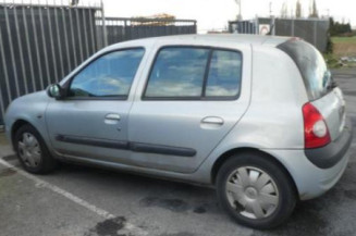 Eclairage de plafonnier RENAULT CLIO 2