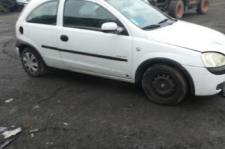 Eclairage de plafonnier OPEL CORSA C