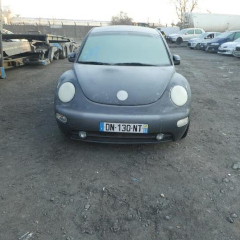 Pare choc arriere VOLKSWAGEN NEW BEETLE 1 Photo n°11