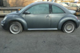 Pare choc arriere VOLKSWAGEN NEW BEETLE 1