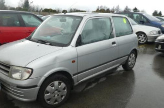 Pare choc avant DAIHATSU CUORE 1