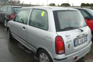 Pare choc avant DAIHATSU CUORE 1