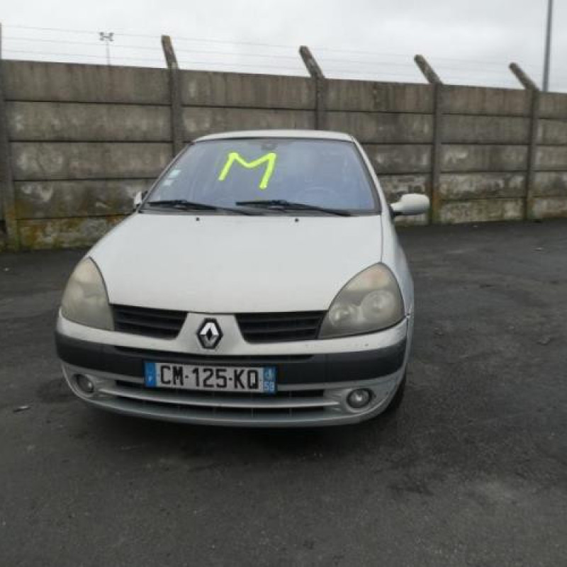 Poignee porte arriere gauche RENAULT CLIO 2 Photo n°10