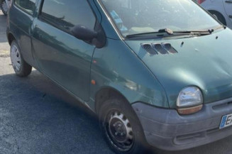 Pare boue avant gauche RENAULT TWINGO 1